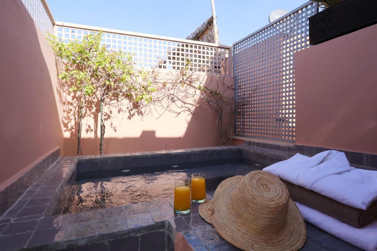 Riad Dar Safi - Privatise Pour 6/8 Pers. - Jacuzzi Маракеш Екстериор снимка