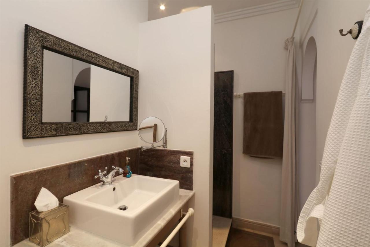 Riad Dar Safi - Privatise Pour 6/8 Pers. - Jacuzzi Маракеш Екстериор снимка